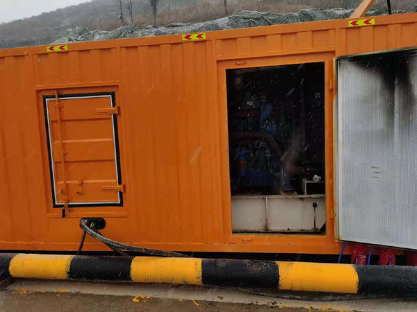 三山发电车出租-应急柴油发电机组选什么样的比较好？