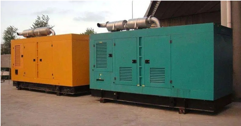 三山如何根据实际负载情况选择合适功率的发电机组？