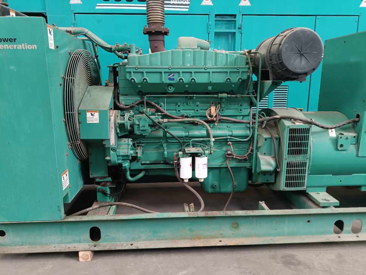 三山过载会对 600kW 柴油发电机组造成哪些损害？