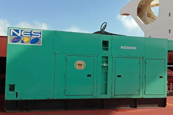 三山如何检测发电机组中性点接地是否良好？