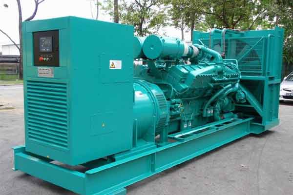 三山柴油发电机组电压不稳定怎样维修？