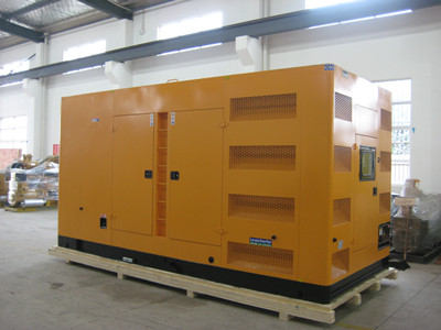 三山不同类型的发电机组在冬季保养时的注意事项有何差异？