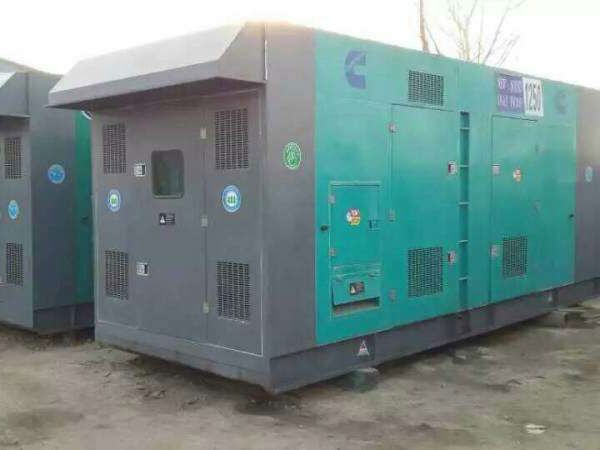 三山合同中关于工期延误的责任如何界定和处理？